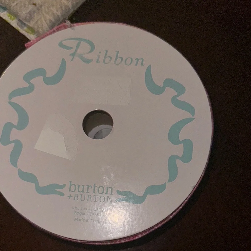 Burton + Burton Pink Ribbon - Picture 3 of 3
